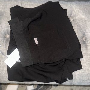 Figs scrubs